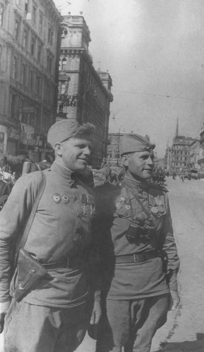 MCS-022 Военная летопись. Освобождение Австрии. Венская стратегическая наступательная операция. 16 марта-15 апреля 1945.