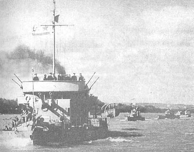 OTH-129 Корабли и катера ВМФ СССР 1939-1945 гг. (Автор - А. Широкорад, Минск,Харвест, 2002)