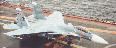 MAV-200002 Мир Авиации 2000 №2 (№23) Вкладка: чертеж Поликарпов У-2 масштаб 1/48,  одна страница, формат А3; чертеж Мицубиси A5M масштаб 1/48,  одна страница, формат А3